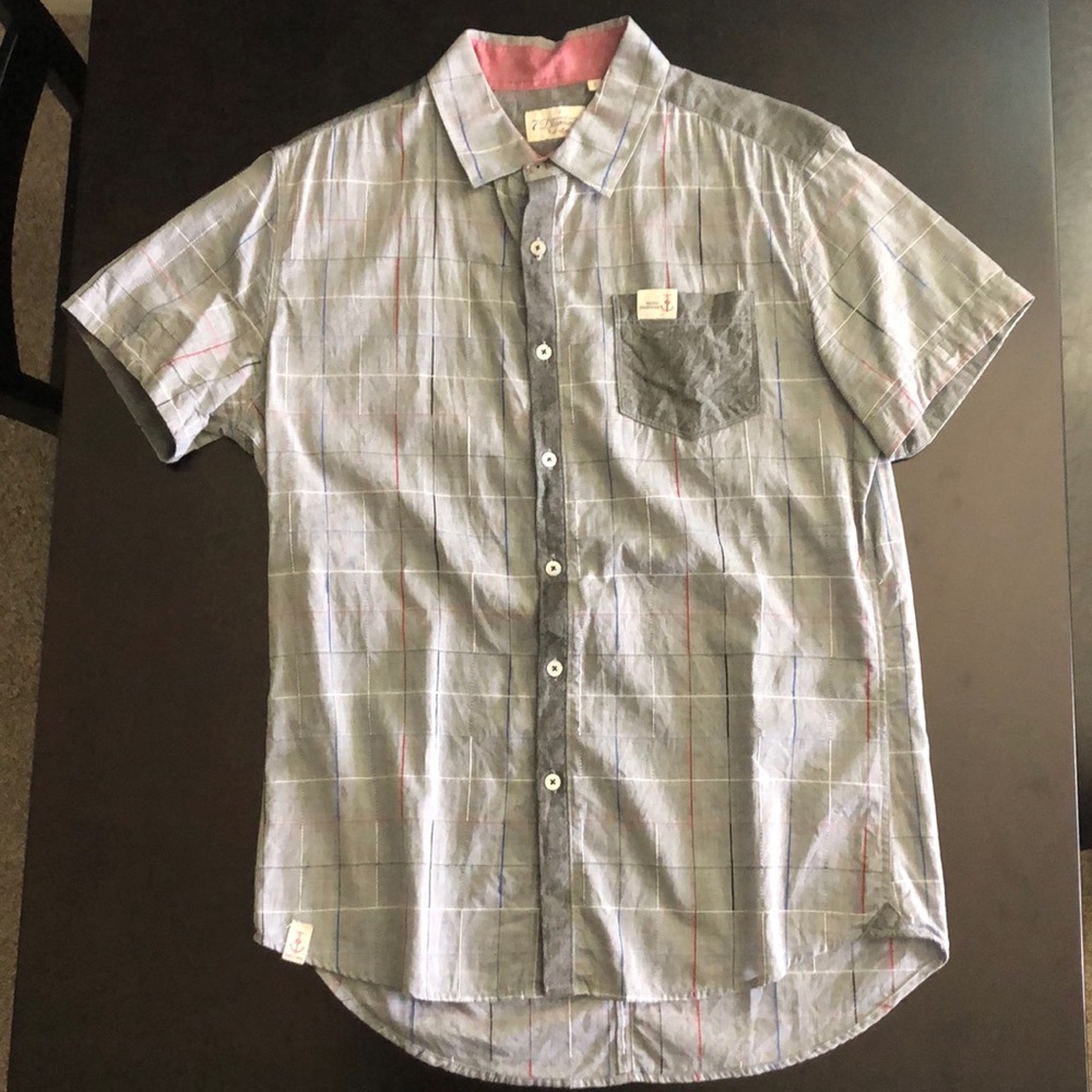 7 Diamonds Grey Short Sleeve Button Up Dress Shirt